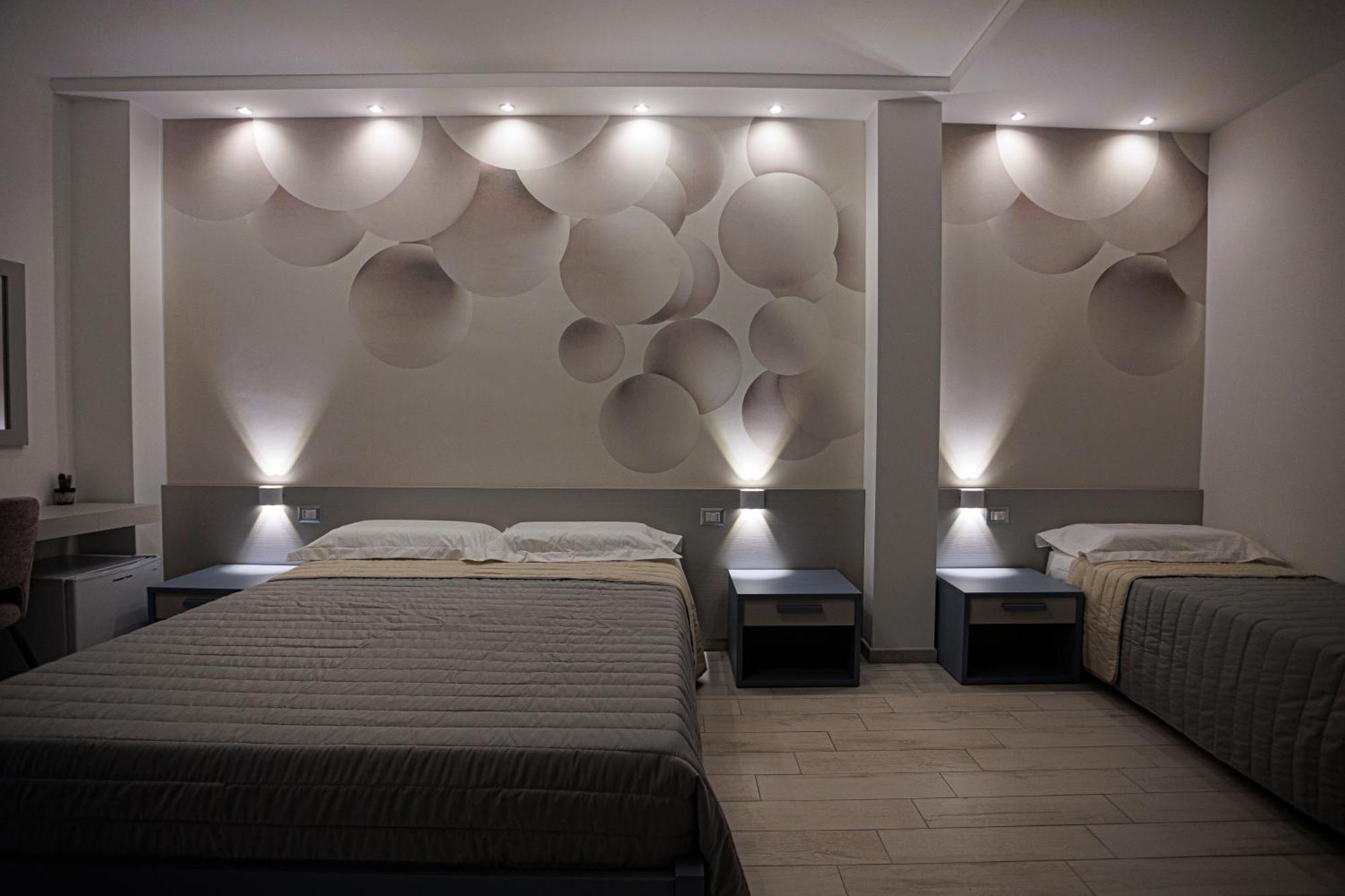 Monia Rooms&Hospitality เปียซซา อาร์เมรีนา ภายนอก รูปภาพ