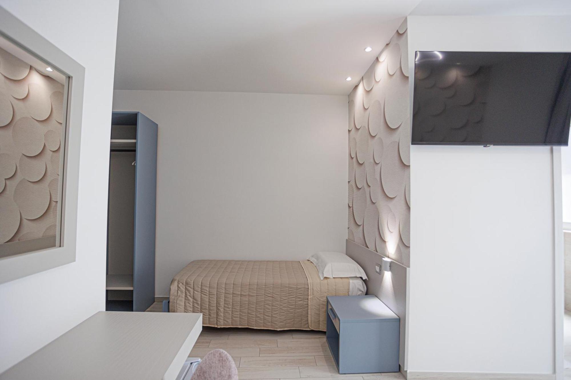 Monia Rooms&Hospitality เปียซซา อาร์เมรีนา ภายนอก รูปภาพ