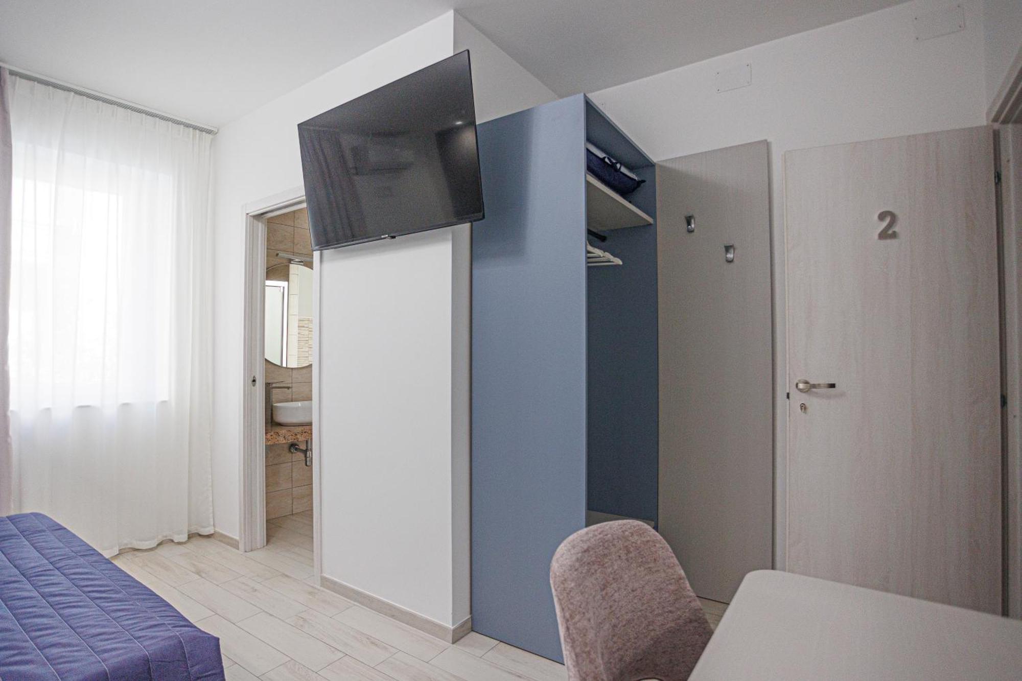 Monia Rooms&Hospitality เปียซซา อาร์เมรีนา ภายนอก รูปภาพ